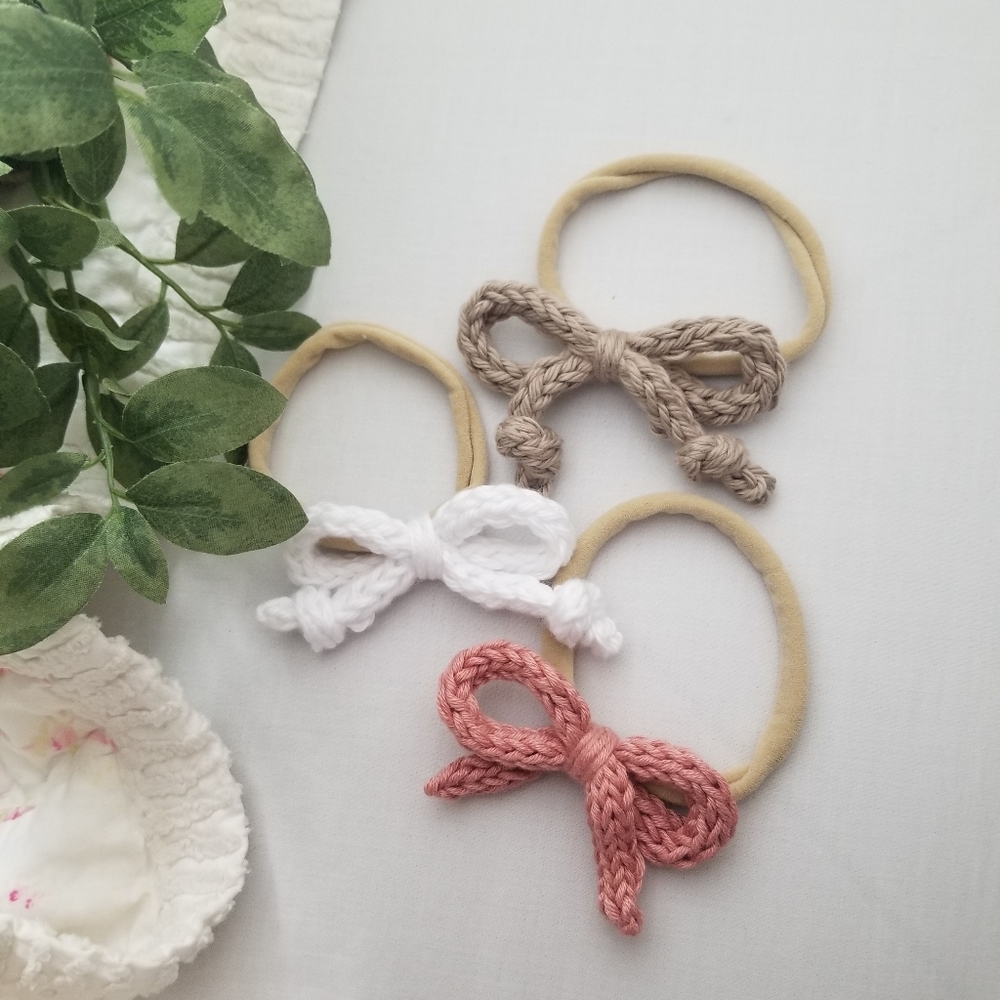 Knitted Baby Bow Headband Set - Picture 5 of 5